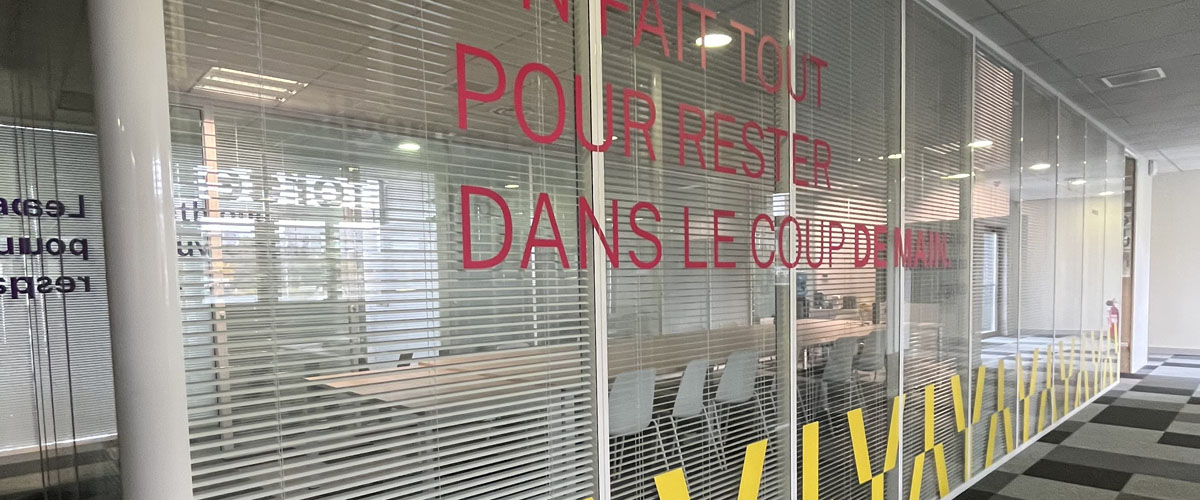 Vitrophanie Poitiers