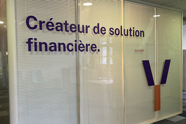 Prix vitrophanie sur mesure personnalisée
